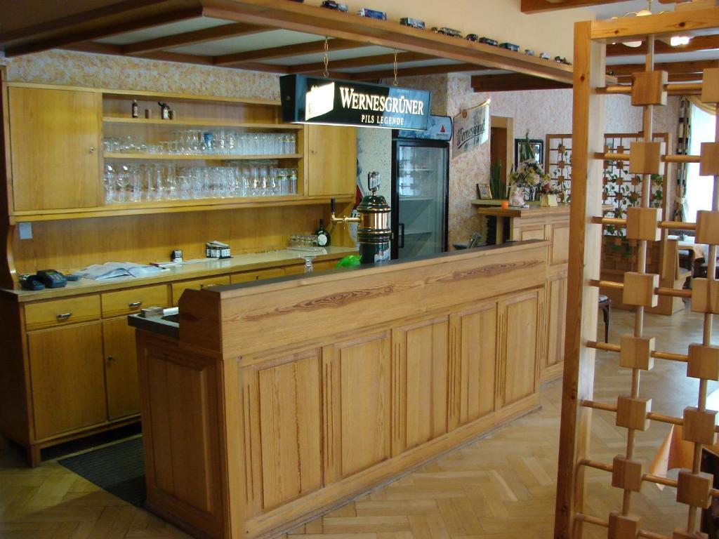 Hotel-Restaurant-Adler Reichenbach im Vogtland Zewnętrze zdjęcie